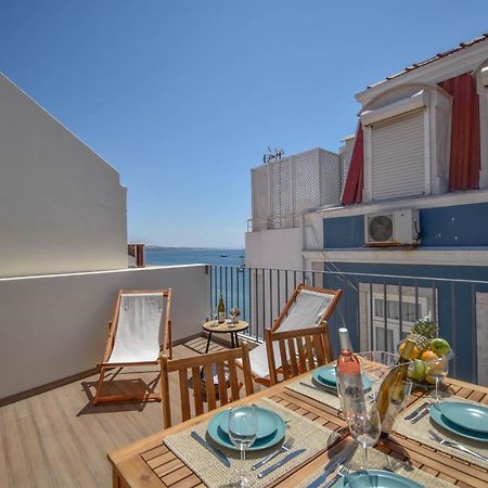 Central & Stylish 2 Bedroom Apartment W/ Balcony Cascais Eksteriør billede